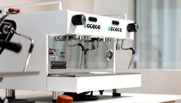 Kommersiella Espressomaskiner - Barista och Espresso