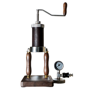 Aleman Nomad Hybrid Bärbar Espressomaskin | Handvev och pneumatisk 2-i-1